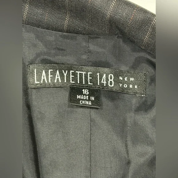 Lafayette 148 Women's Charcoal Pinstripe 100% Wool Blazer and Pants Set size 16 - Picture 5 of 10